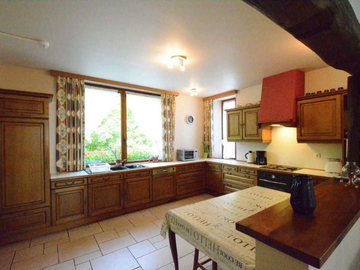 Lovely Holiday Home In Daverdisse With Terrace ภายนอก รูปภาพ